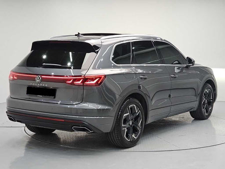 Volkswagen Touareg — photo 04