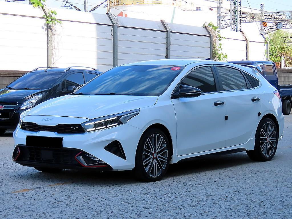 Kia K3 — photo 02