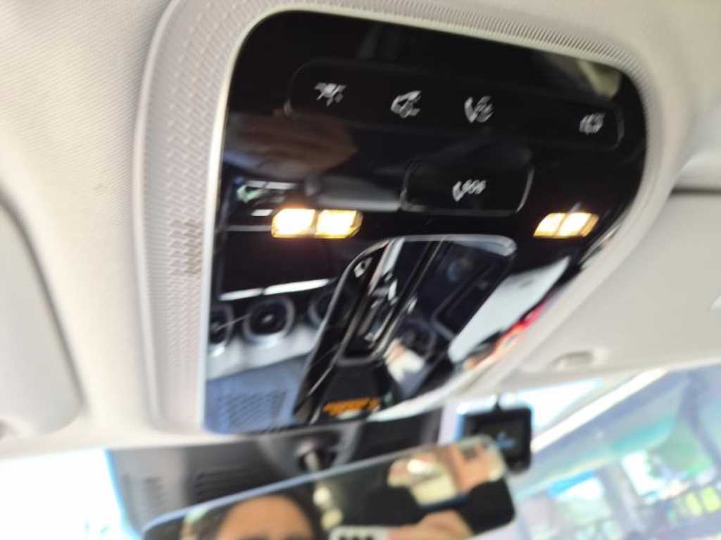 Mercedes-Benz GLC-Class — photo 16