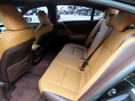 Lexus ES — photo 06