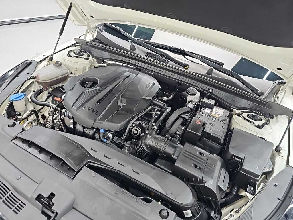 Kia K5 — photo 05