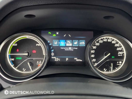 Toyota Camry — photo 08