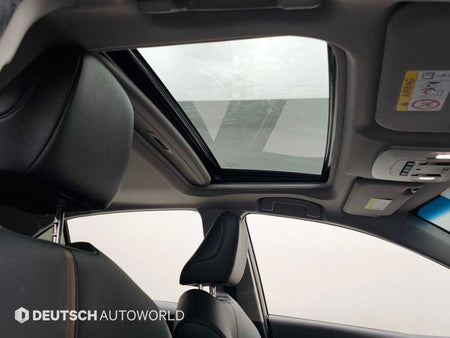 Toyota Camry — photo 18