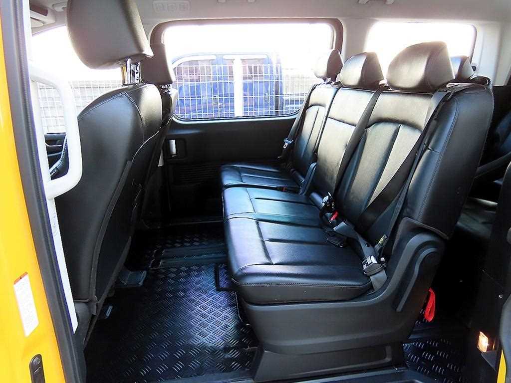 Hyundai Staria — photo 06