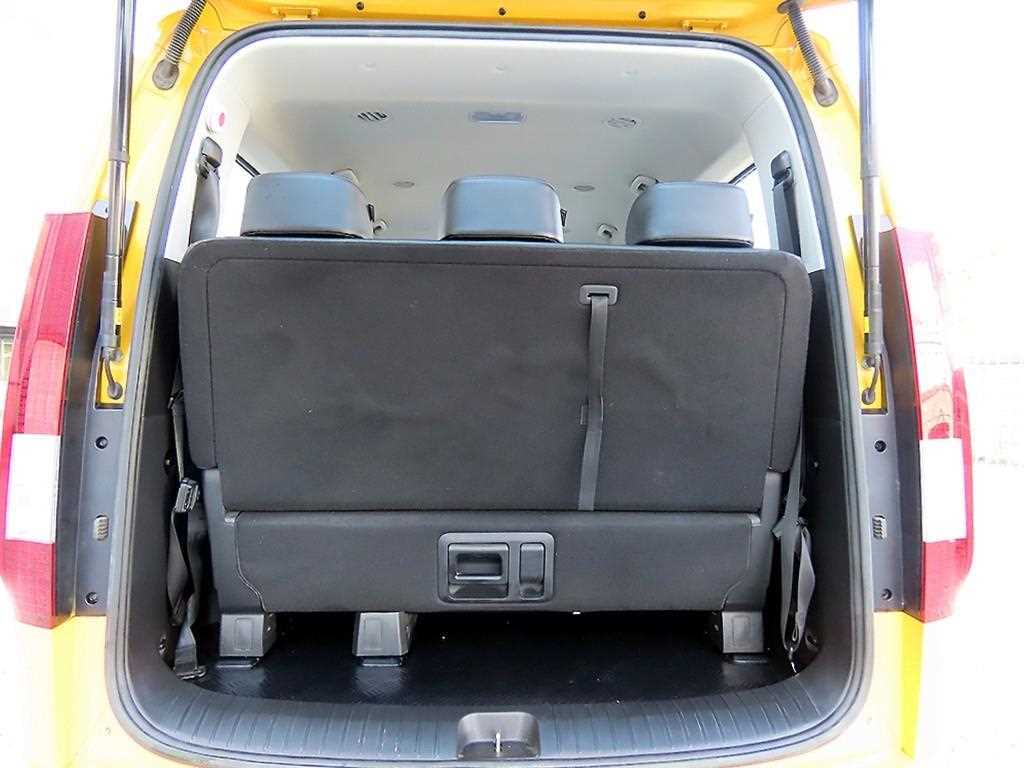 Hyundai Staria — photo 17