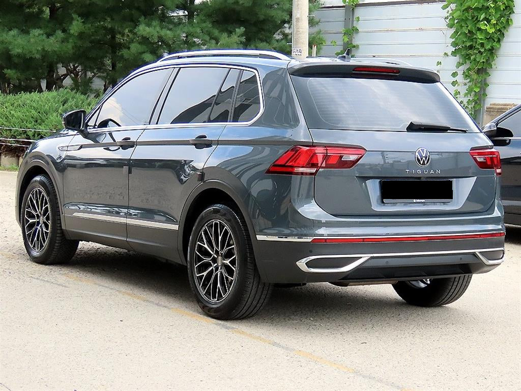 Volkswagen Tiguan — photo 03