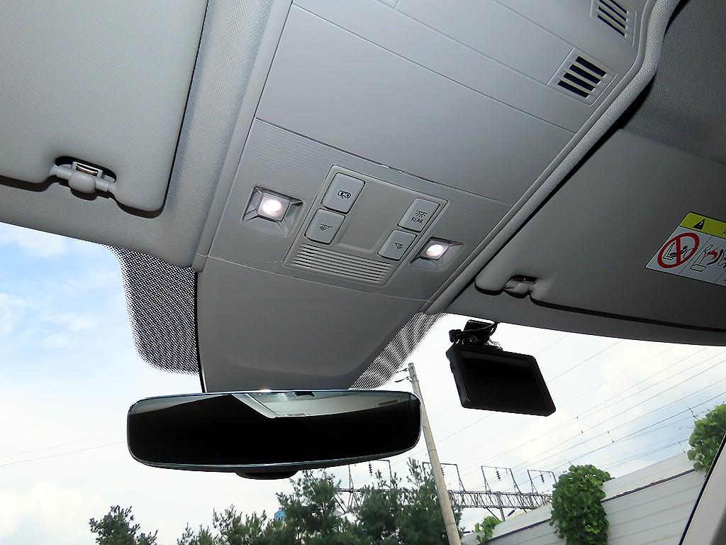 Volkswagen Tiguan — photo 13