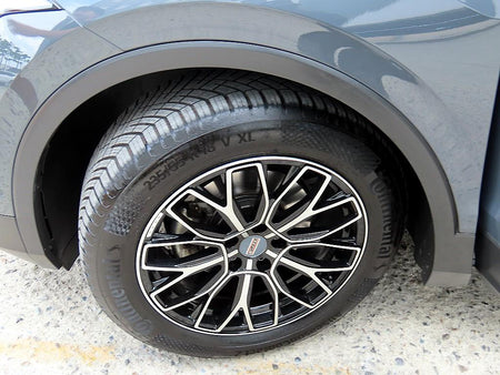 Volkswagen Tiguan — photo 19