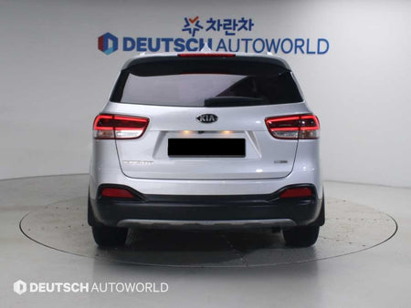 Kia Sorento — photo 04