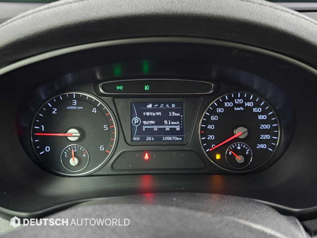 Kia Sorento — photo 08