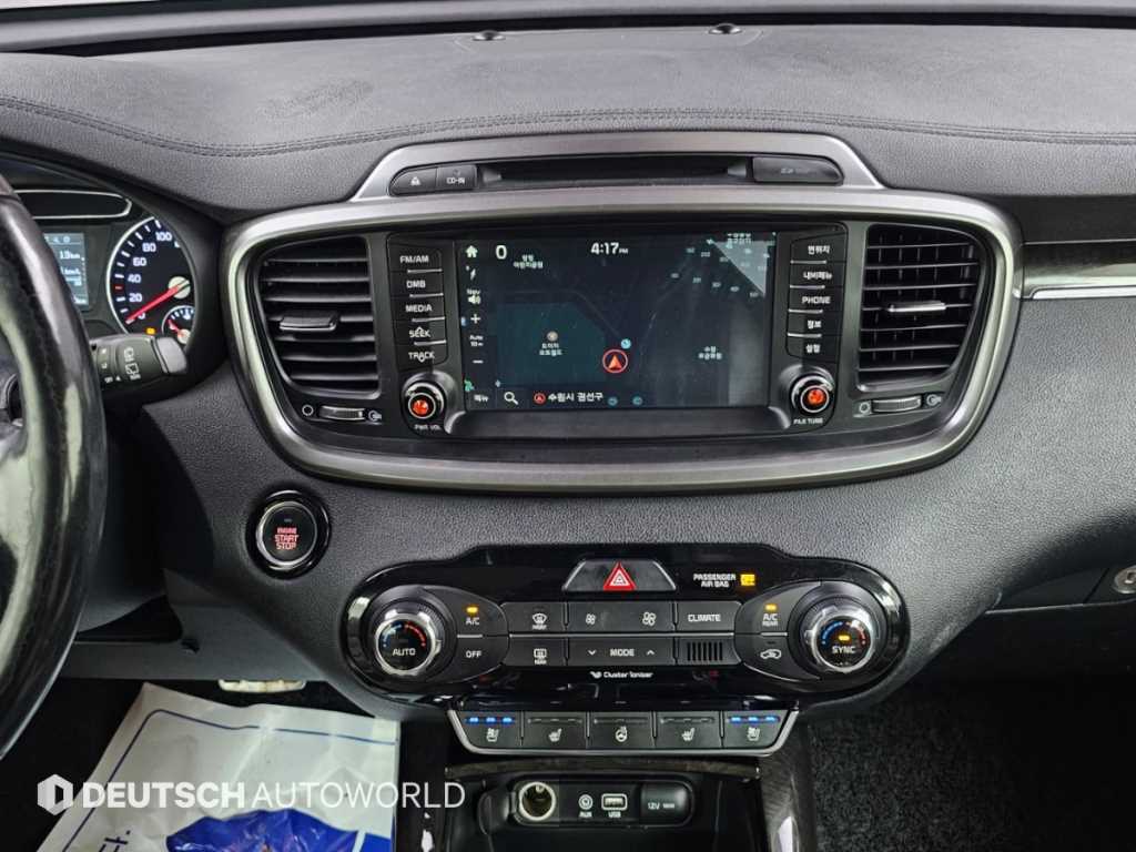 Kia Sorento — photo 14