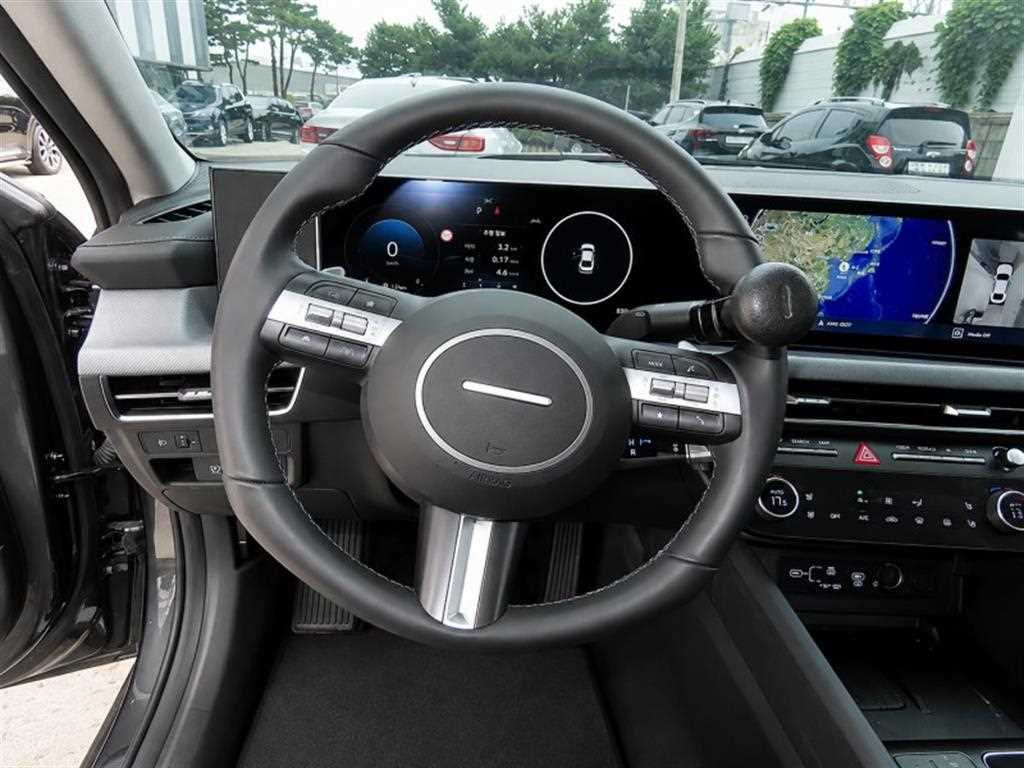 Hyundai Sonata — photo 08