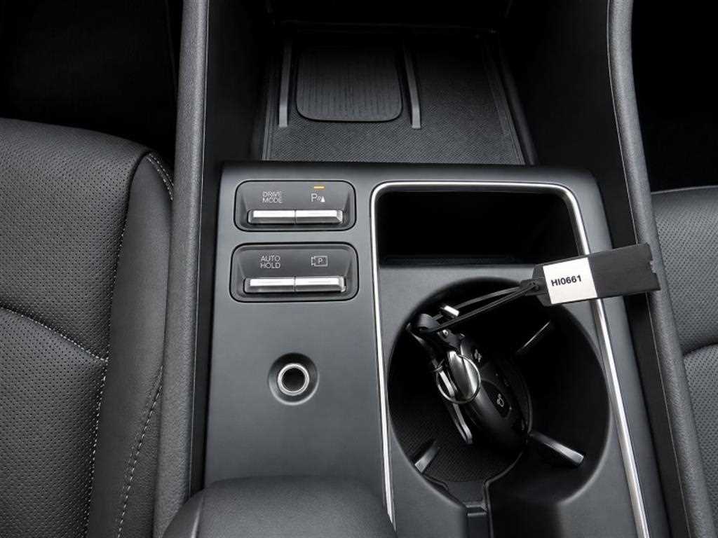 Hyundai Sonata — photo 15