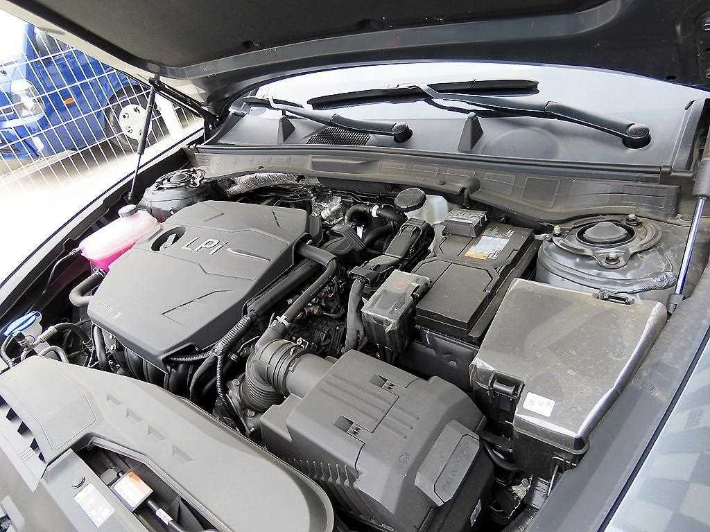 Hyundai Sonata — photo 19
