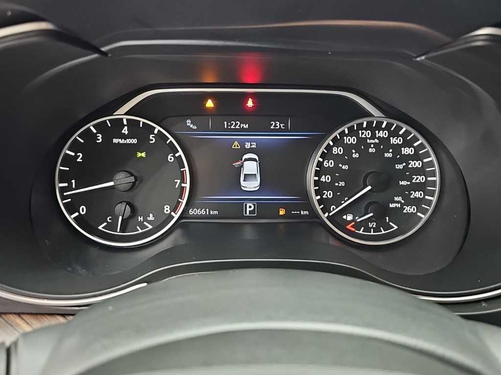 Nissan Maxima — photo 06
