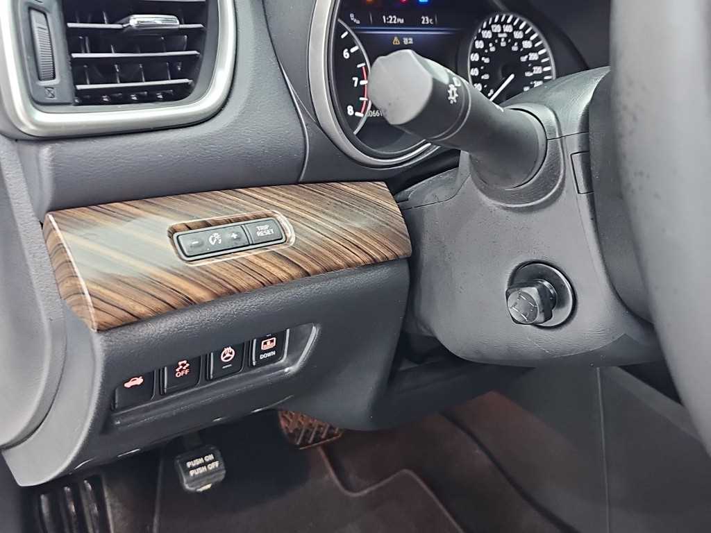Nissan Maxima — photo 17