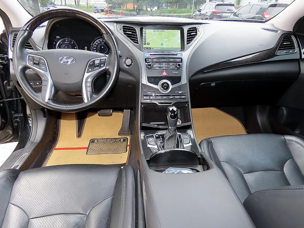 Hyundai Grandeur — photo 07