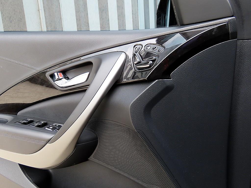 Hyundai Grandeur — photo 11