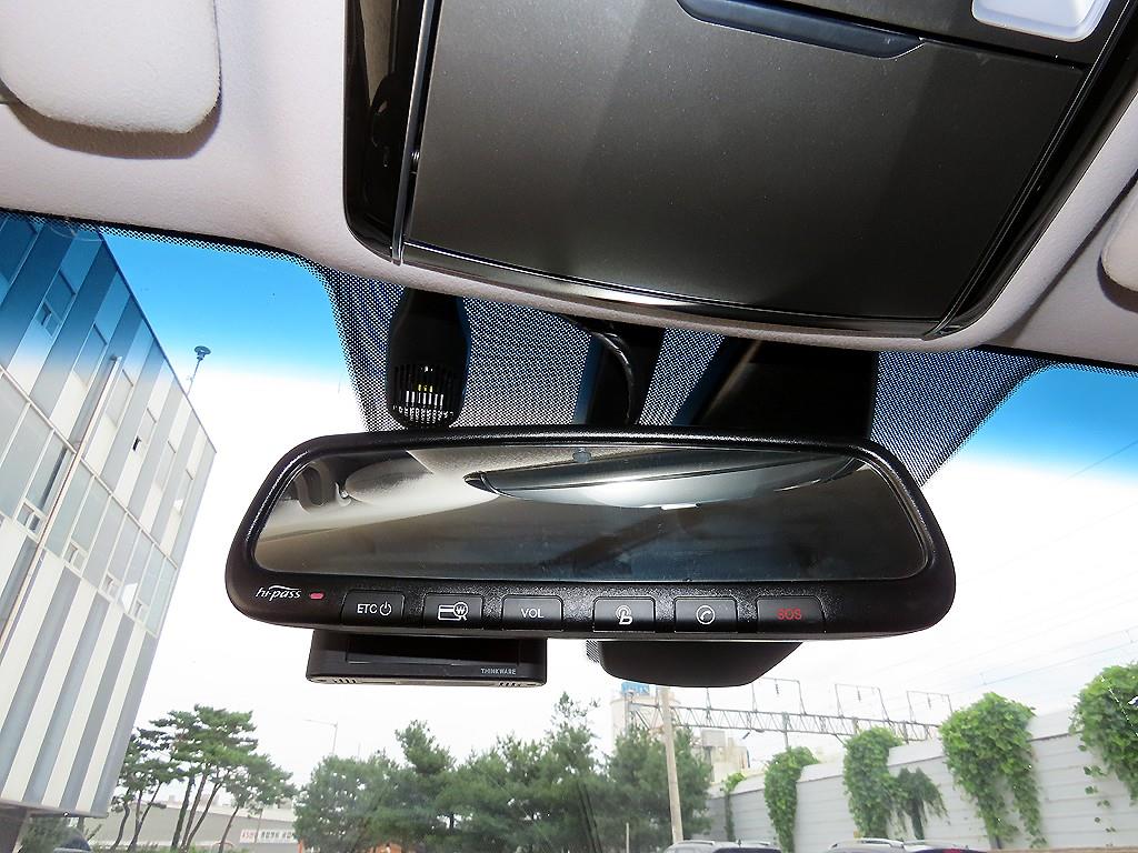 Hyundai Grandeur — photo 14