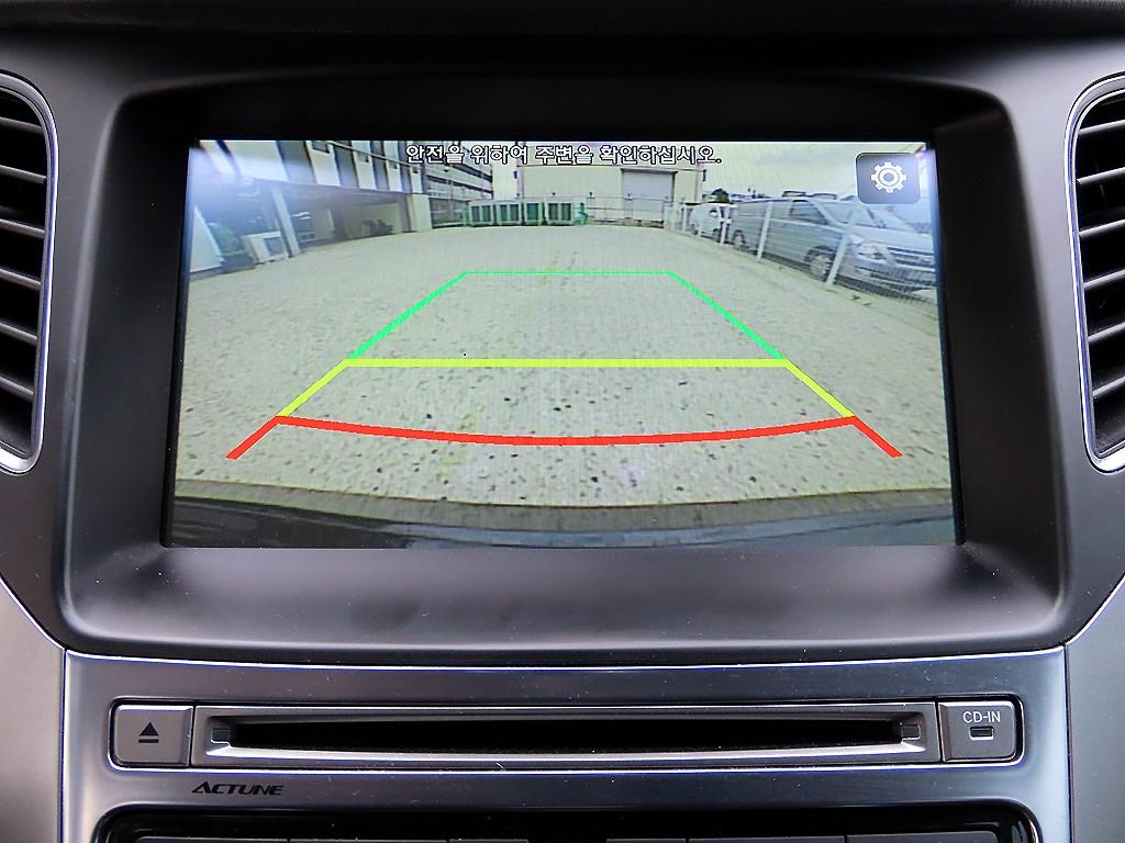 Hyundai Grandeur — photo 16