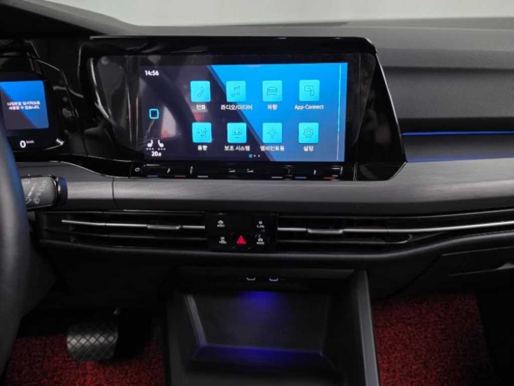 Volkswagen Golf — photo 13