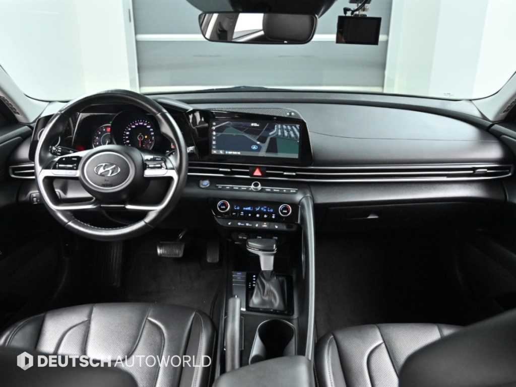 Hyundai AVANTE — photo 07