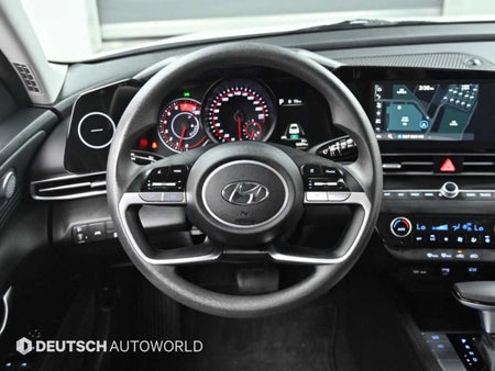 Hyundai AVANTE — photo 13
