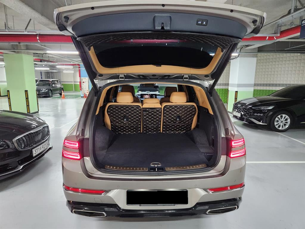 Genesis GV80 — photo 07