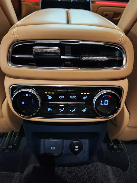 Genesis GV80 — photo 18