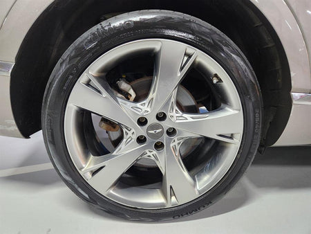 Genesis GV80 — photo 19