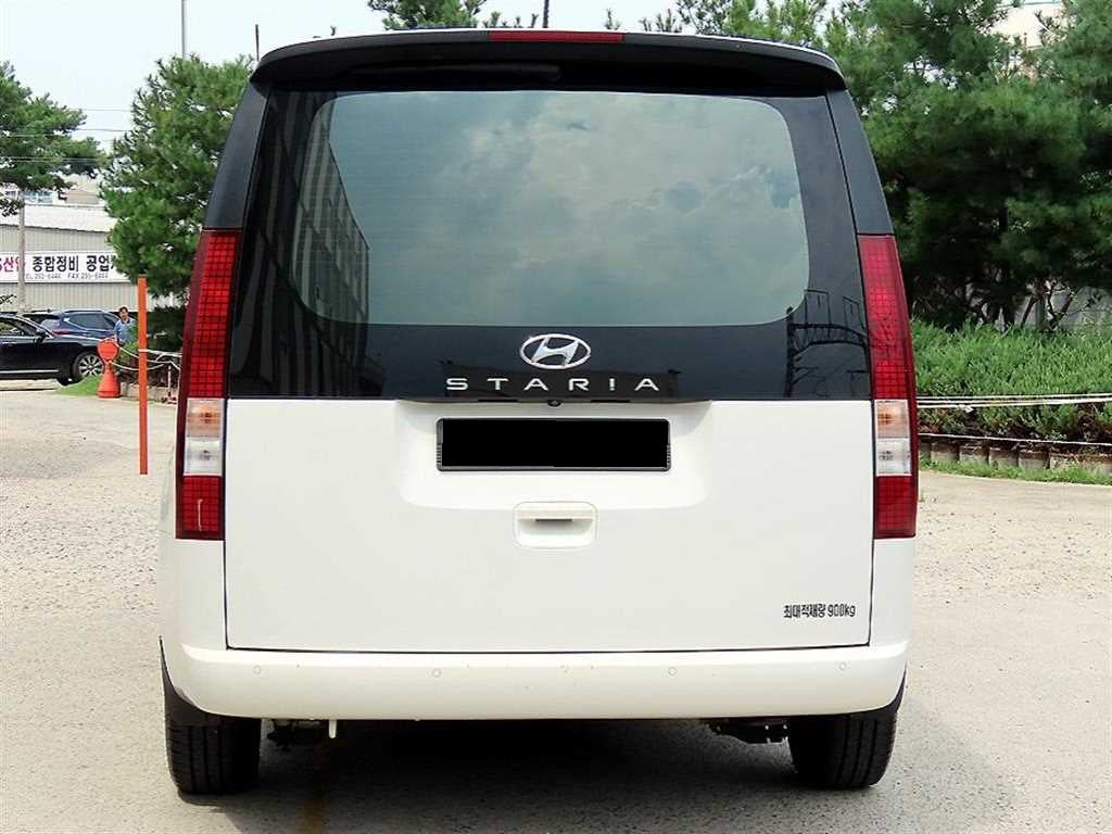 Hyundai Staria — photo 04