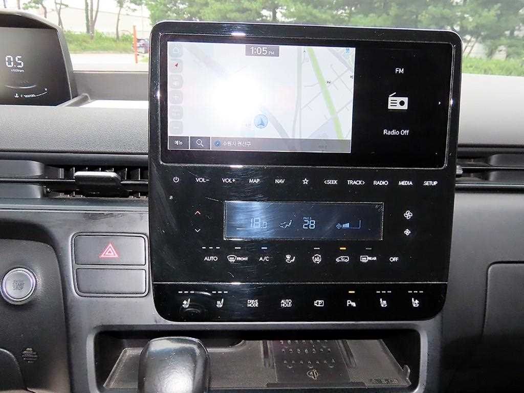 Hyundai Staria — photo 14