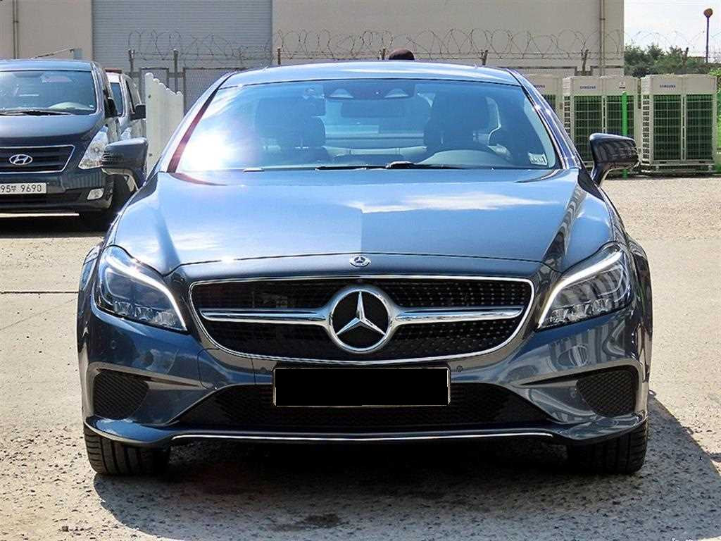 Mercedes-Benz CLS-Class — photo 02