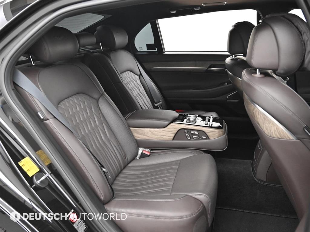 Genesis G90 — photo 12