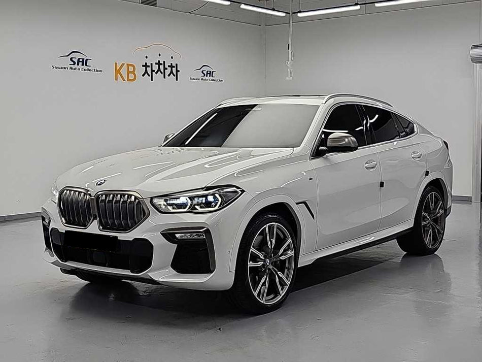 BMW X6 — photo 01