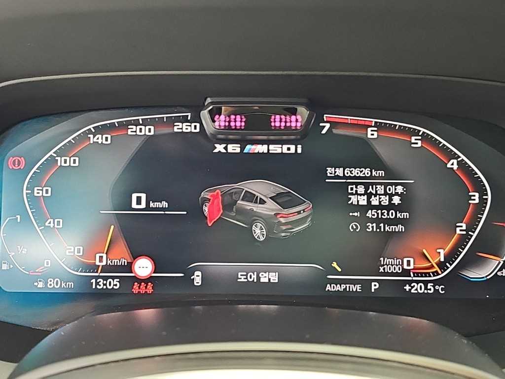 BMW X6 — photo 06