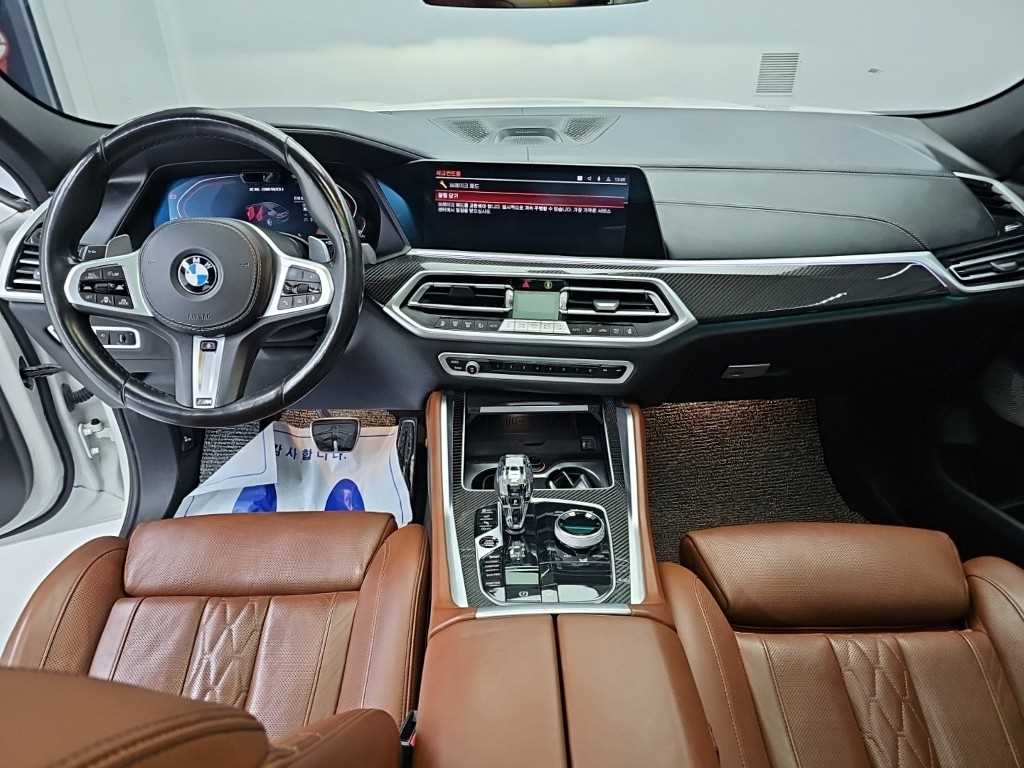 BMW X6 — photo 07