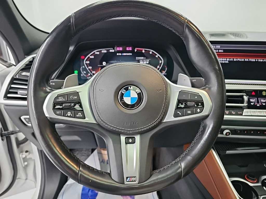 BMW X6 — photo 09