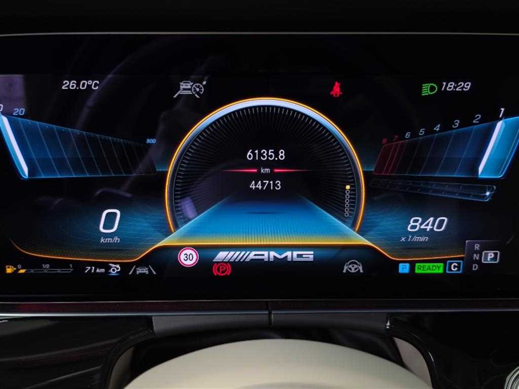 Mercedes-Benz AMG GT — photo 10