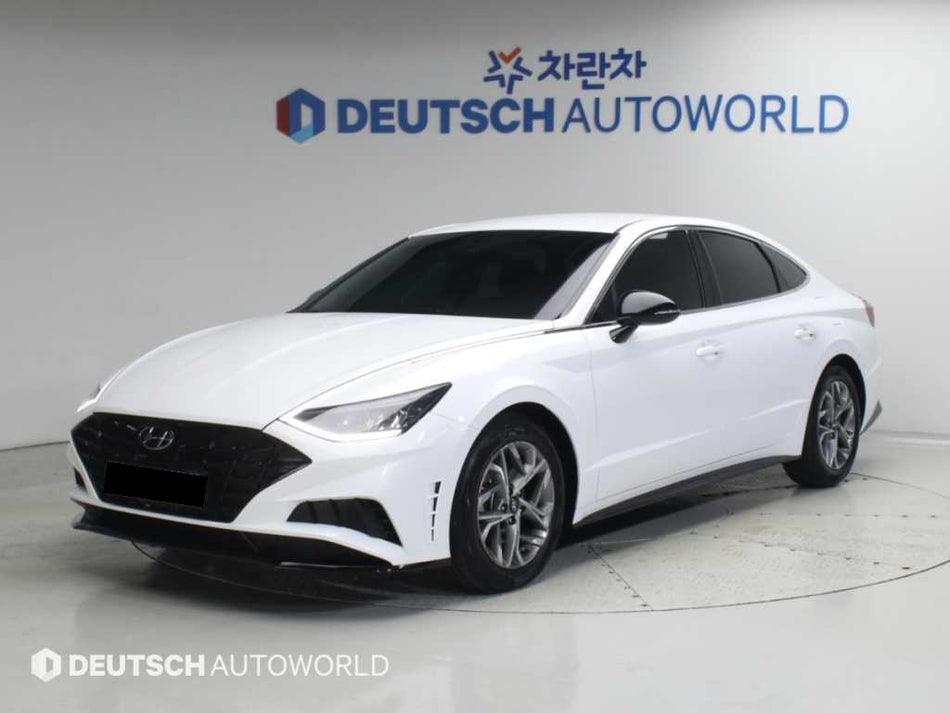 Hyundai Sonata — photo 01