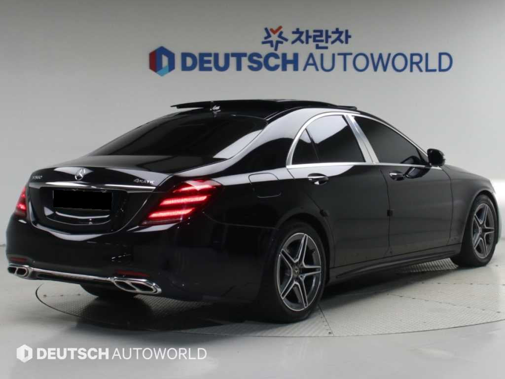 Mercedes-Benz S-Class — photo 03