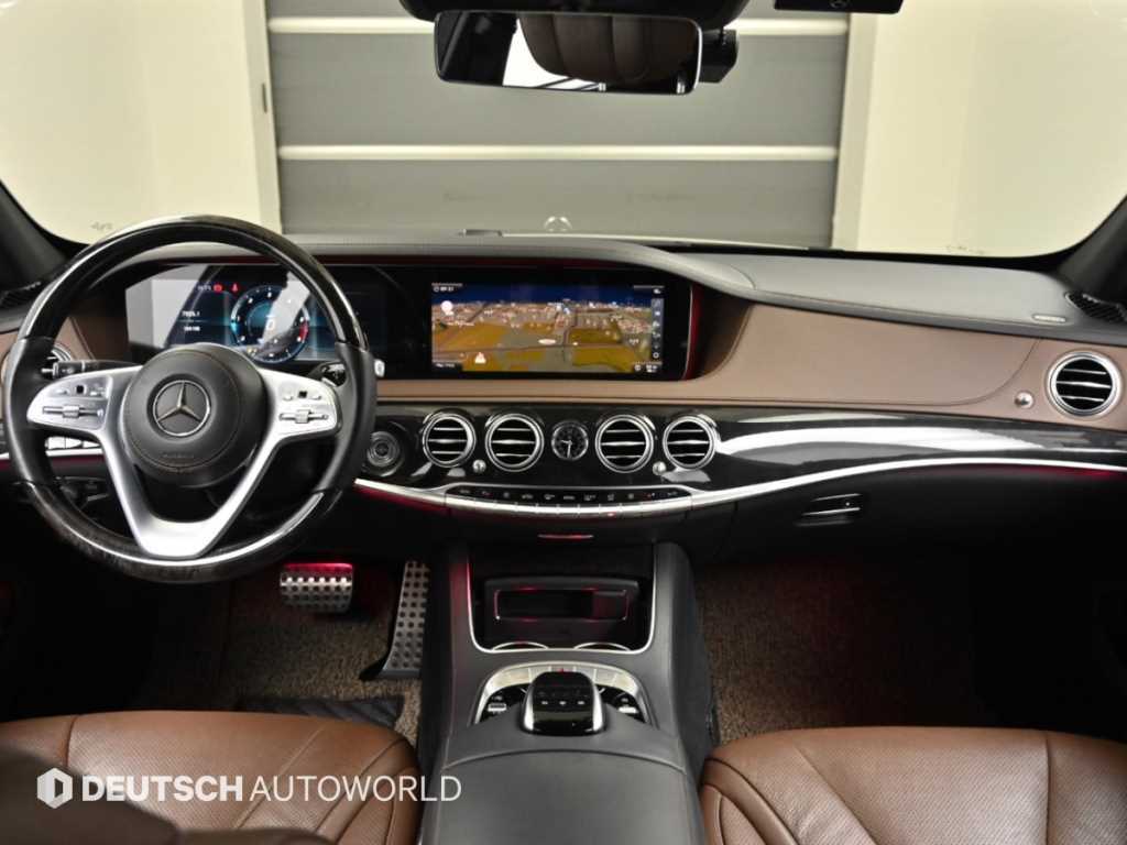 Mercedes-Benz S-Class — photo 08