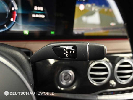 Mercedes-Benz S-Class — photo 10