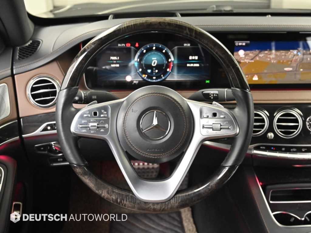 Mercedes-Benz S-Class — photo 14