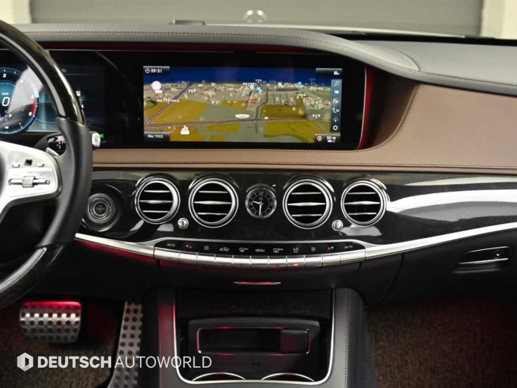 Mercedes-Benz S-Class — photo 15