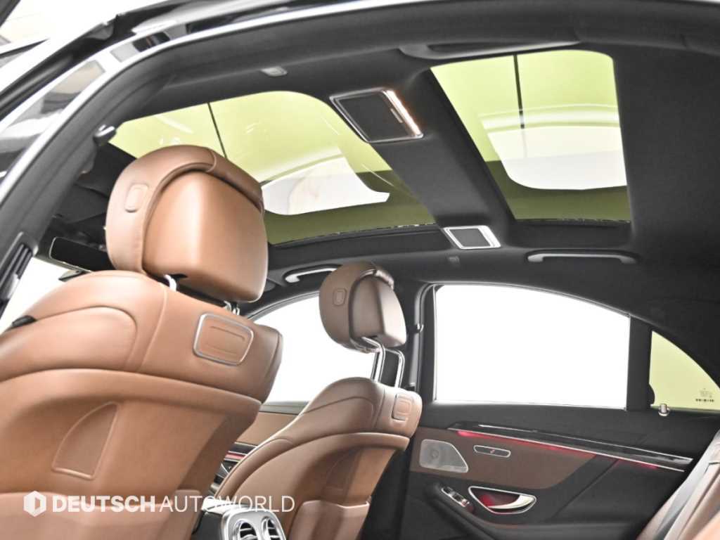 Mercedes-Benz S-Class — photo 19