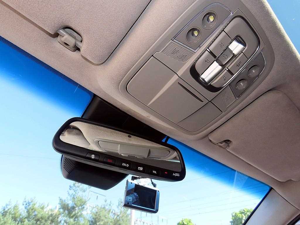 Hyundai Santafe — photo 16