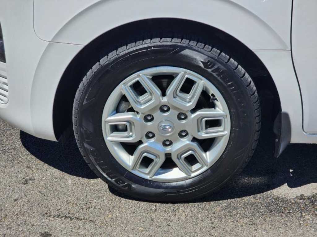 Hyundai Staria — photo 18