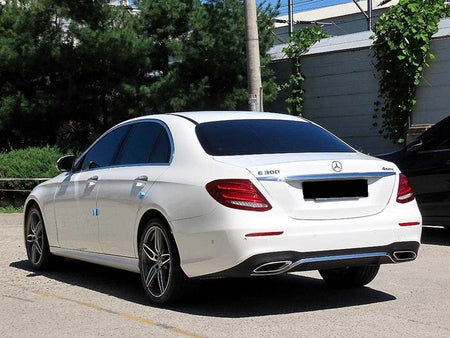 Mercedes-Benz E-Class — photo 03