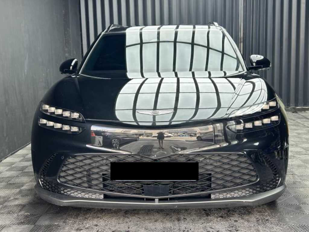 Genesis GV60 — photo 01